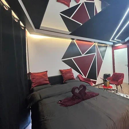 Redroom Voiron